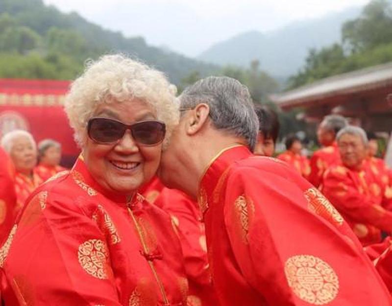 情比金坚，乐满婚典：相约乐章奏响幸福今生-第1张图片-铖浩科技