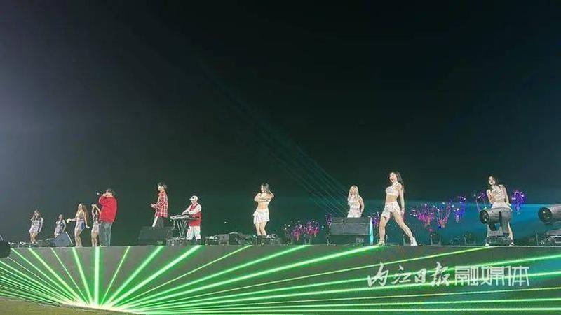 随动节拍，舞步狂欢之夜-第1张图片-铖浩科技