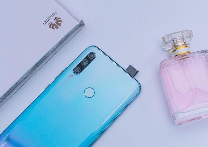 畅享10plus—畅享10plus，指尖上的非凡旗舰-第1张图片-铖浩科技