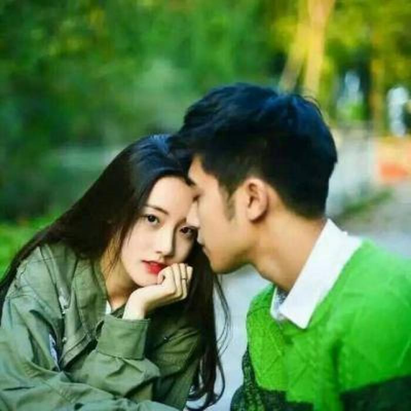  *** 情侣头像一男一女图片大全(相伴相依，携手天地间浓情蜜语，执手相牵永)-第1张图片-铖浩科技