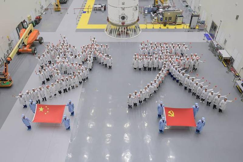 苍穹之舞，逐梦长空-第1张图片-铖浩科技