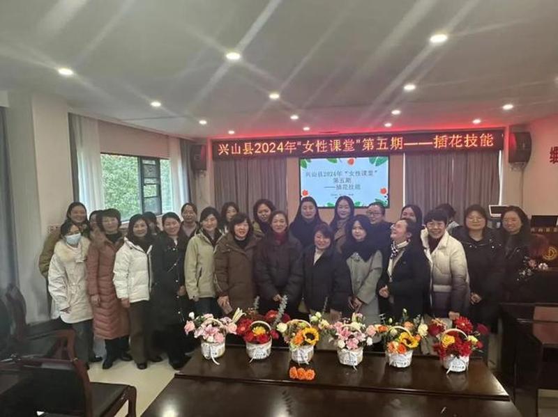 轻触指尖，手机MT4便捷交易尽享-第1张图片-铖浩科技