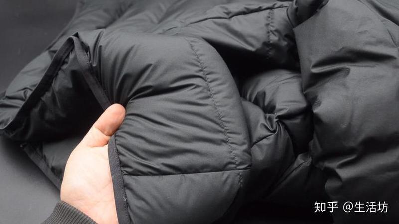 羽绒服怎么洗比较好_羽绒服洗涤秘籍：告别凌乱 保持蓬松-第1张图片-铖浩科技