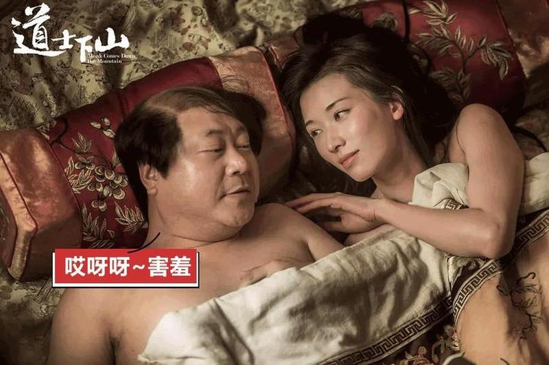看电影的yy—银幕下的秘密幽会，荧光闪耀中的悸动-第1张图片-铖浩科技