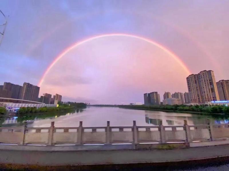 雨后的故事全集闪图(雨后余晖，故事闪现)-第1张图片-铖浩科技