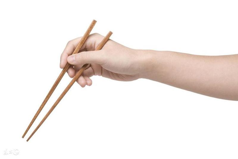 仆人犯错把筷子放屁了怎么办_仆人失误筷子屁了,主人应该如何应对-第1张图片-情感驿站 仆人犯错把筷子放屁了怎么办_仆人失误筷子屁了,主人应该如何应对-第1张图片-情感驿站