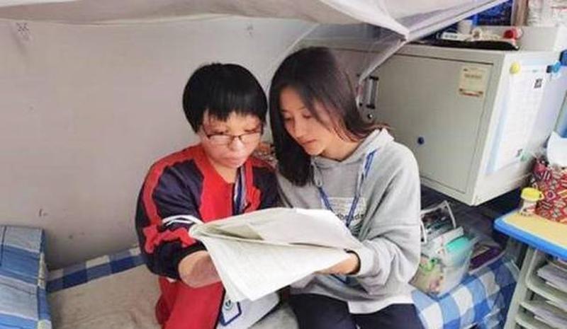 大四女生回应边上学边带娃—求学与育儿兼顾：大四女生带娃闯校园-第1张图片-情感驿站