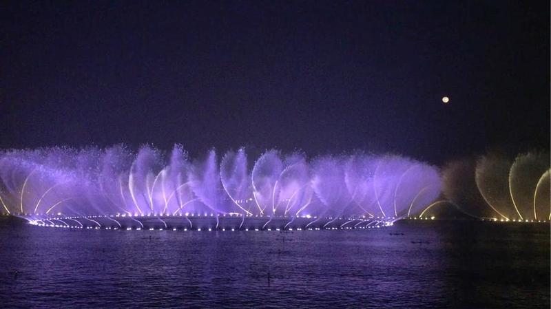 我朋友把我玩成了喷泉什么意思_玩转友人化喷泉,友情之泉喷涌而出-第1张图片-情感驿站 我朋友把我玩成了喷泉什么意思_玩转友人化喷泉,友情之泉喷涌而出-第1张图片-情感驿站