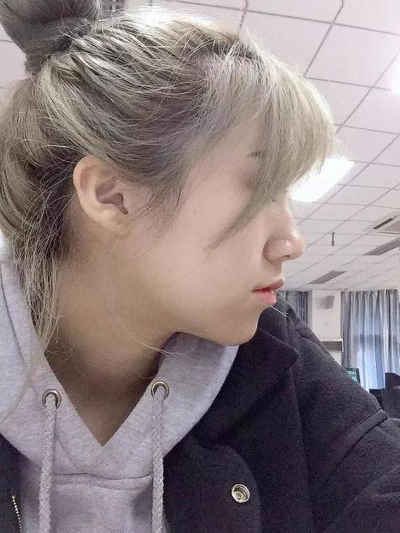 折腾了一个多小时才弄出来的头发—异地相聚,难掩相思之情-第1张图片-情感驿站 折腾了一个多小时才弄出来的头发—异地相聚,难掩相思之情-第1张图片-情感驿站