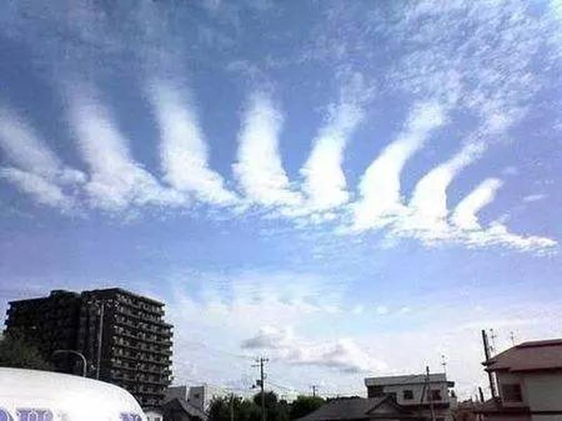 梦见地震云很漂亮什么意思(震云梦魇，大地隐忧)-第1张图片-情感驿站