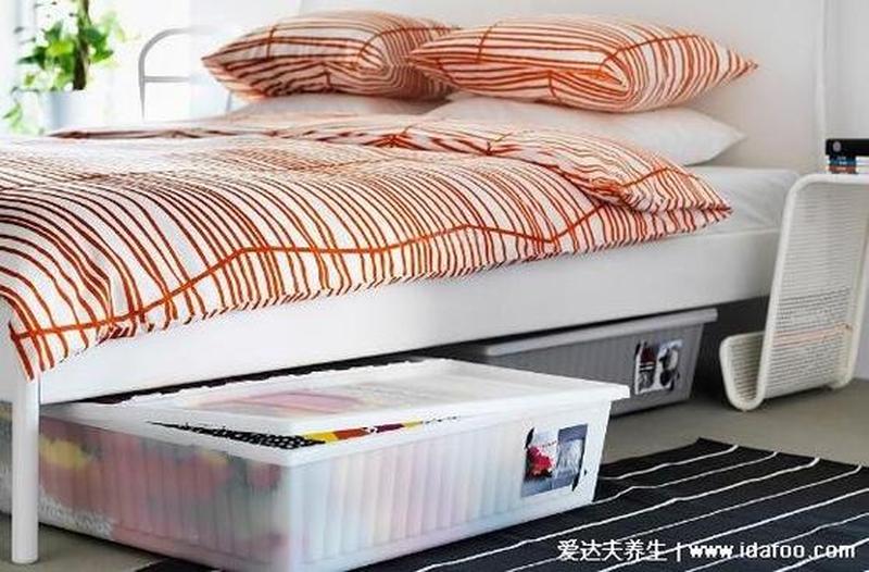 8种东西别放床头会招鬼(八物床头惊惧来，鬼魅横行祸不远)-第1张图片-情感驿站