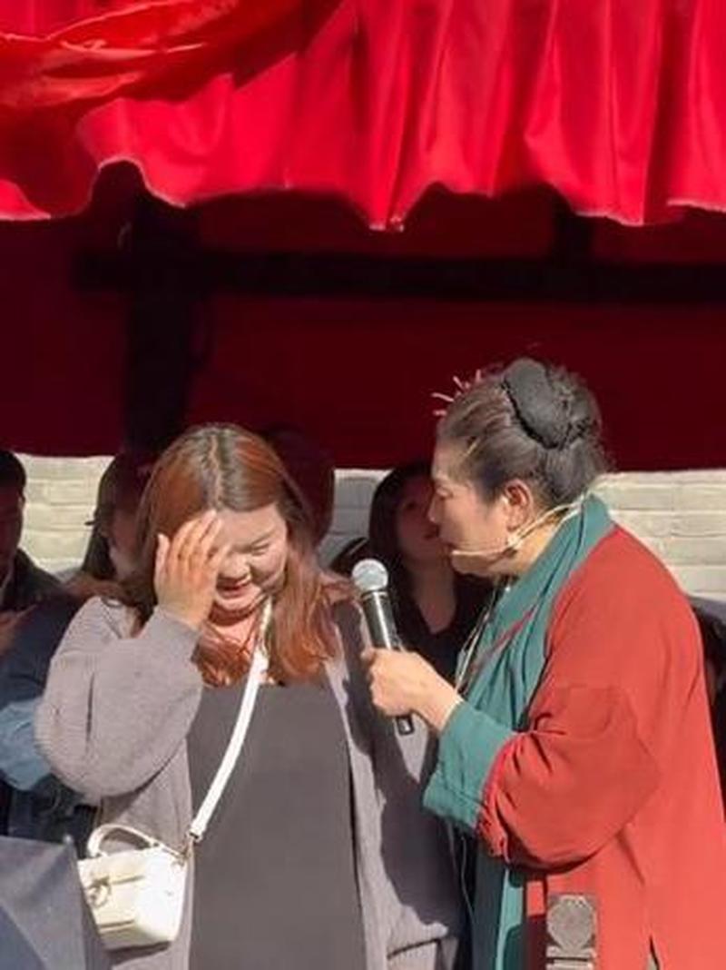 单身男女粤语免费观看( *** 男女女尋緣份 聚首廣州嚟傾偈 緣分天註定 莫負好光陰)-第1张图片-情感驿站
