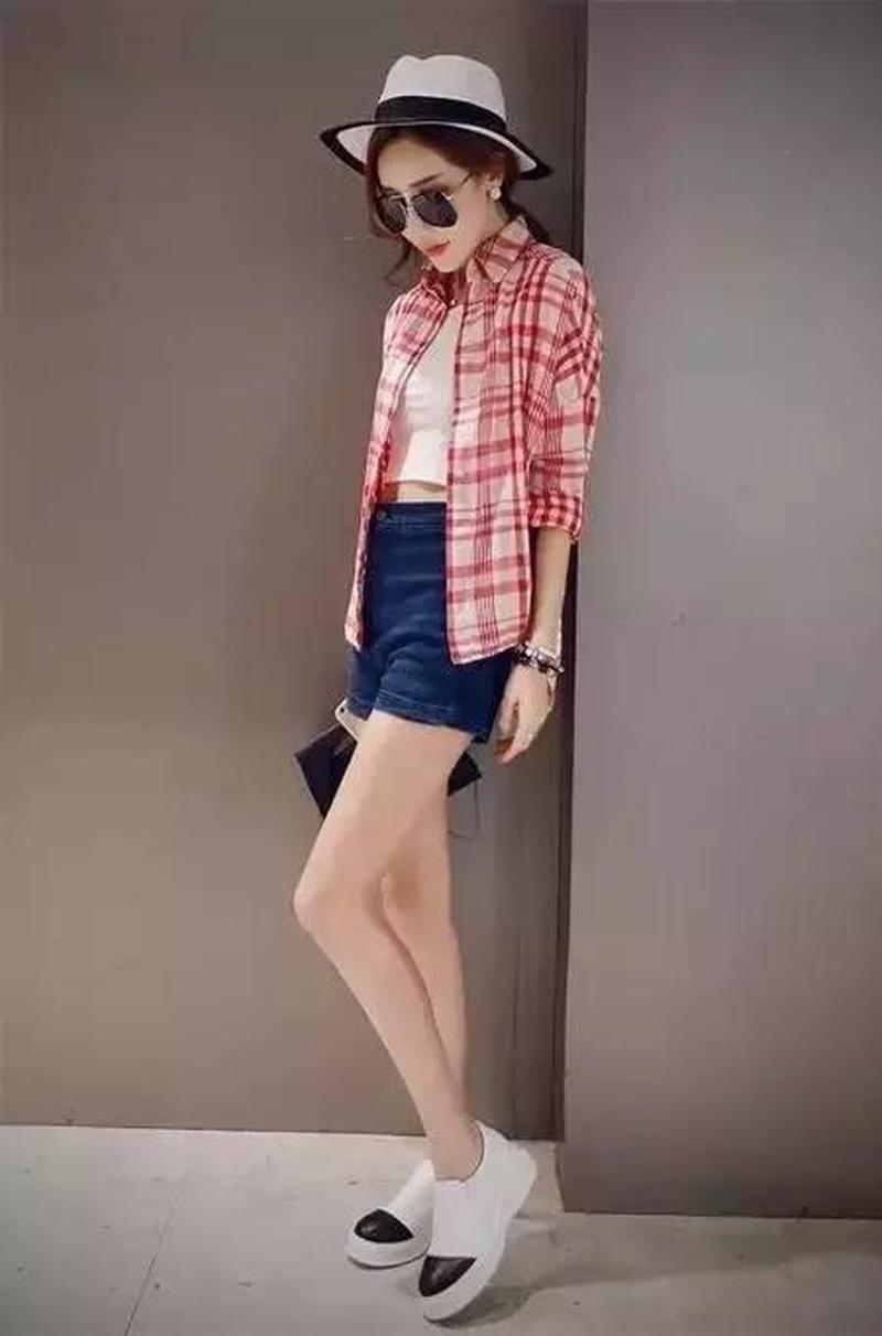 小个子女生受欢迎吗_小个子女生更易得手?揭秘背后的真相-第1张图片-情感驿站 小个子女生受欢迎吗_小个子女生更易得手?揭秘背后的真相-第1张图片-情感驿站