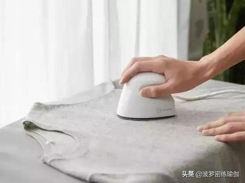 女人自熨：巧手平复皱褶-第1张图片-情感驿站