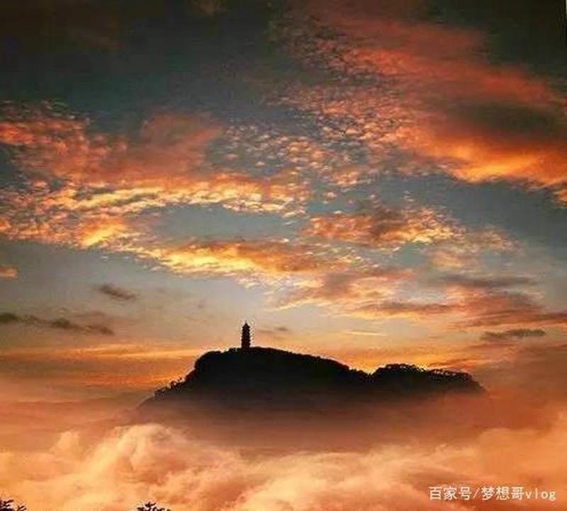 1米5干起来什么感觉(一米五的视角：人生高处的风景与挑战)-第1张图片-情感驿站
