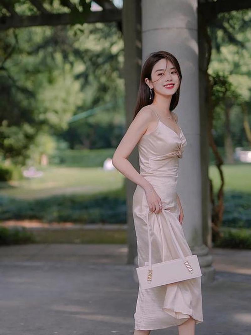 小个子的女生是不是要紧一些(男儿初次夜未眠,心潮起伏在心间)-第1张图片-情感驿站 小个子的女生是不是要紧一些(男儿初次夜未眠,心潮起伏在心间)-第1张图片-情感驿站