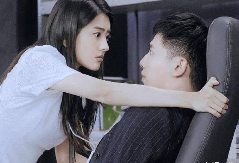 男女相处中的CP组合-第1张图片-情感驿站