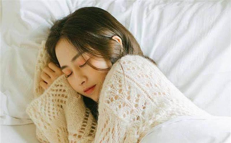 前女友分手后_前任旧情复燃，分手炮后意外中枪-第1张图片-情感驿站