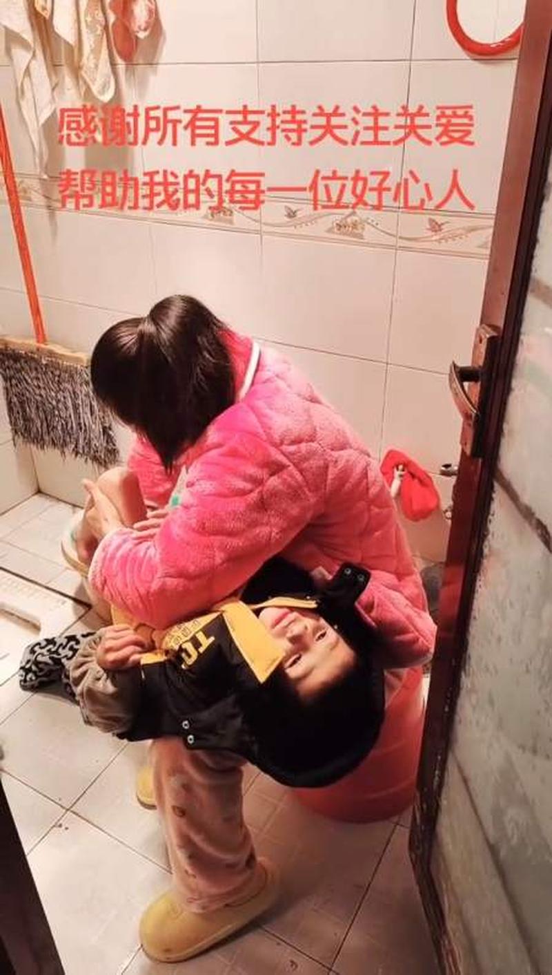 替儿子解决生理_替子排忧解生理之难，母爱如山暖心怀-第1张图片-情感驿站