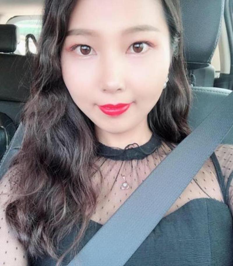 夜幕下的相亲梦:妙龄女子的征婚奇遇-第1张图片-情感驿站 夜幕下的相亲梦:妙龄女子的征婚奇遇-第1张图片-情感驿站
