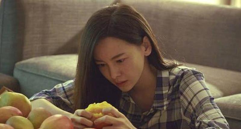 梦到男友的前女友回来了—梦中邂逅前女友的困扰，缘起缘灭的心绪交织-第1张图片-情感驿站