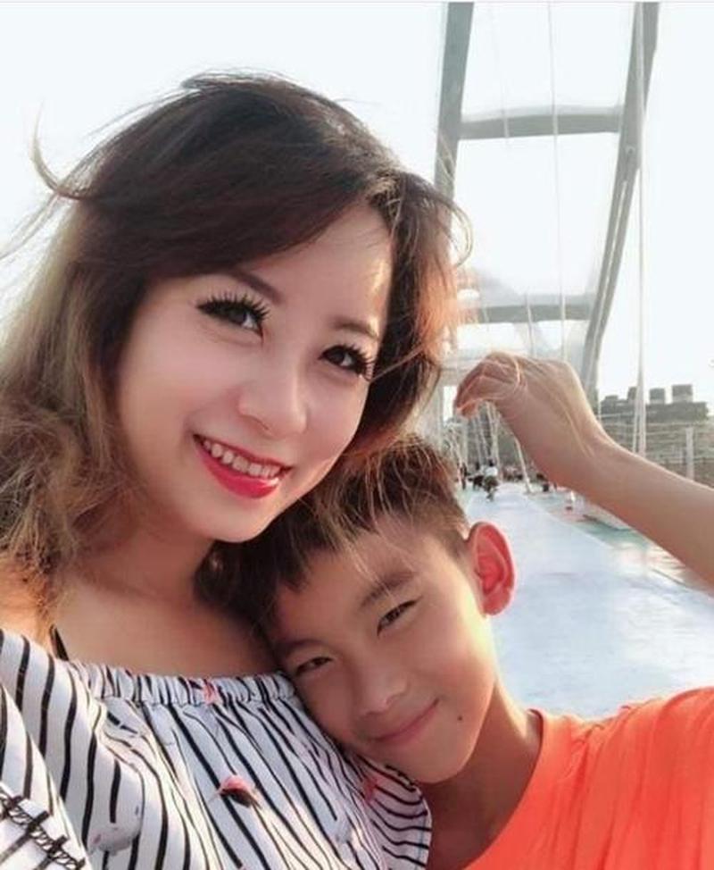 单亲妈妈愿意让儿子和自己结婚吗(单亲妈妈的爱，跨越界限)-第1张图片-情感驿站