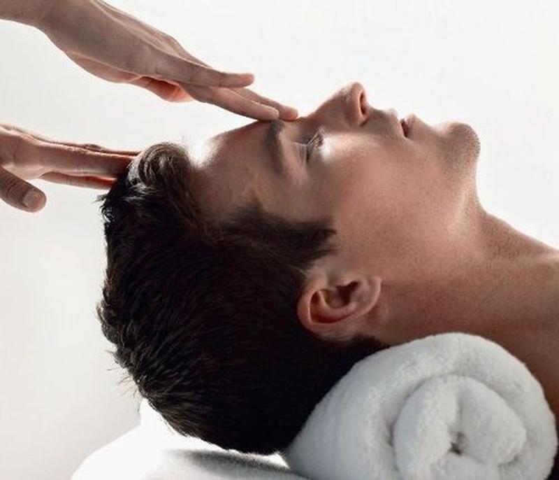 男生的之一次的重要性(初露锋芒：男生之一次的蝶变与成长)-第1张图片-情感驿站