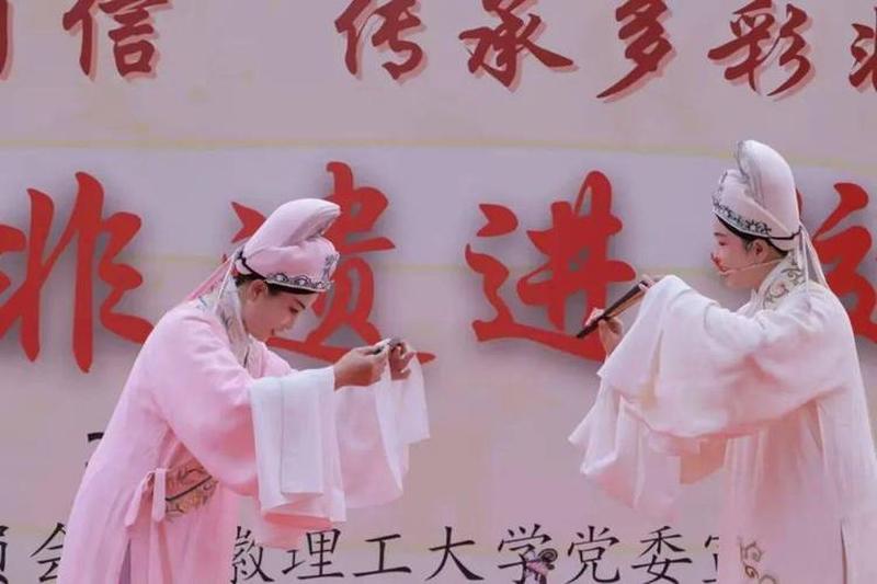 农村孩子上大学—农村孩童追梦大学 逐光启程-第1张图片-情感驿站 农村孩子上大学—农村孩童追梦大学 逐光启程-第1张图片-情感驿站