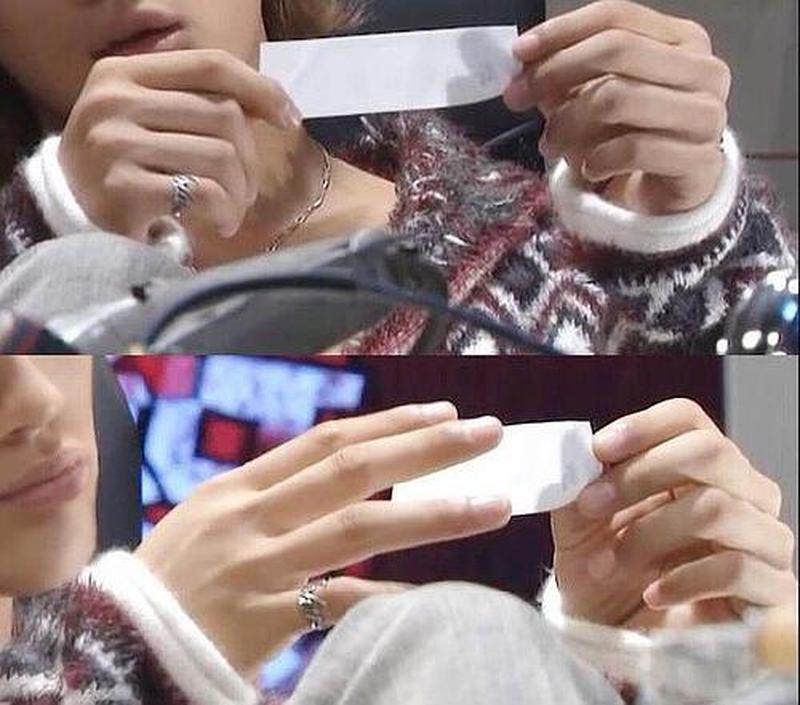 男生为什么要手先进去(男生走进女生前为何要先把自己的手放进去)-第1张图片-情感驿站 男生为什么要手先进去(男生走进女生前为何要先把自己的手放进去)-第1张图片-情感驿站