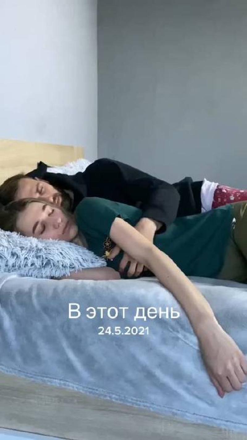 情侣睡觉真的控制不住吗_当睡意袭来，恋人间的克制还能坚守多久？-第1张图片-情感驿站