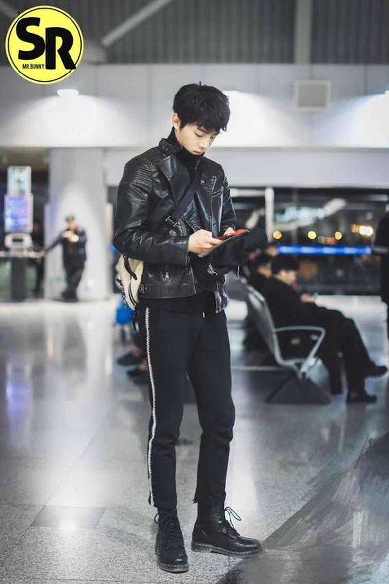 十个男人九个坏是什么歌—十男九坏，缘何故？-第1张图片-情感驿站