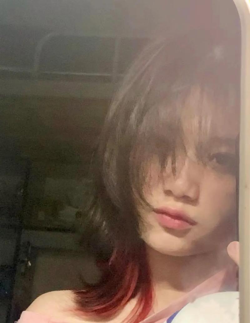 为什么叫喜欢的人crush而不用shock—藏匿心头的悸动：何谓暗恋-第1张图片-情感驿站