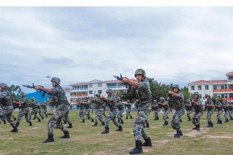 新兵心理体检：剖析灵魂，适应战场-第1张图片-情感驿站