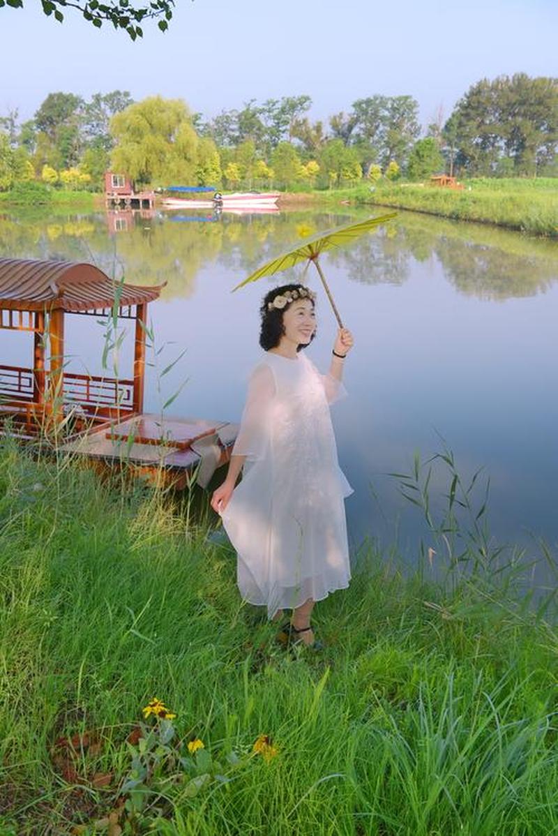 指间留香，满手都是她的水意-第1张图片-情感驿站