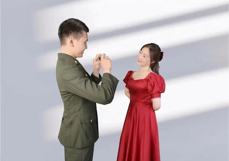 男人一般允许女人摸他头发吗—女性抚摸男性头发的礼节礼仪探析-第1张图片-情感驿站