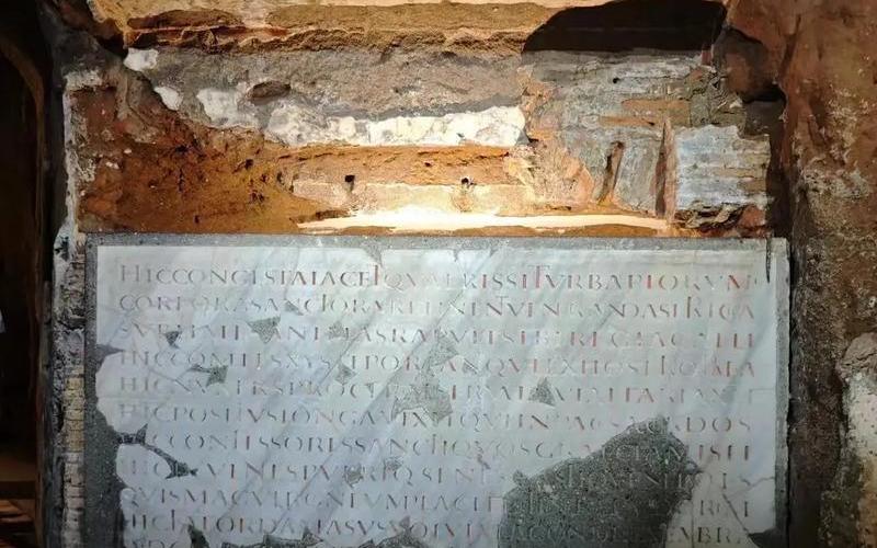  远古墓穴深处(远古墓地怎么过)