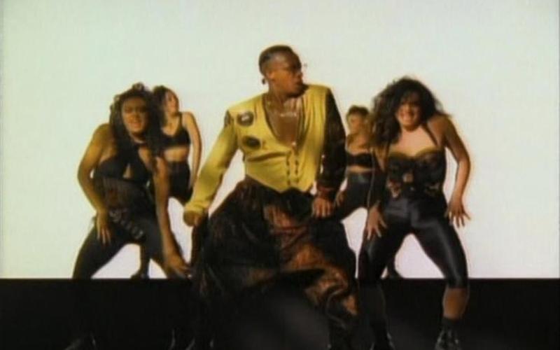  mc hammer(MC Hammer - U Can't Touch This)