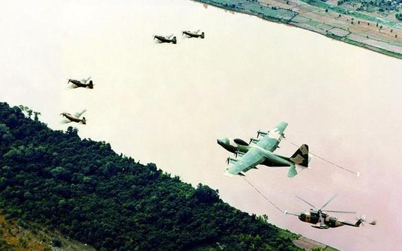 空中打击_空中打击1