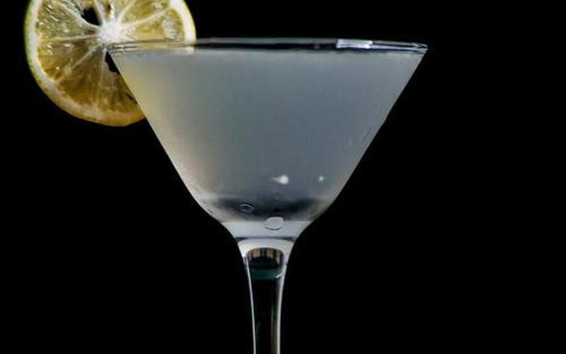  神风kamikaze(神风kamikaze 鸡尾酒)