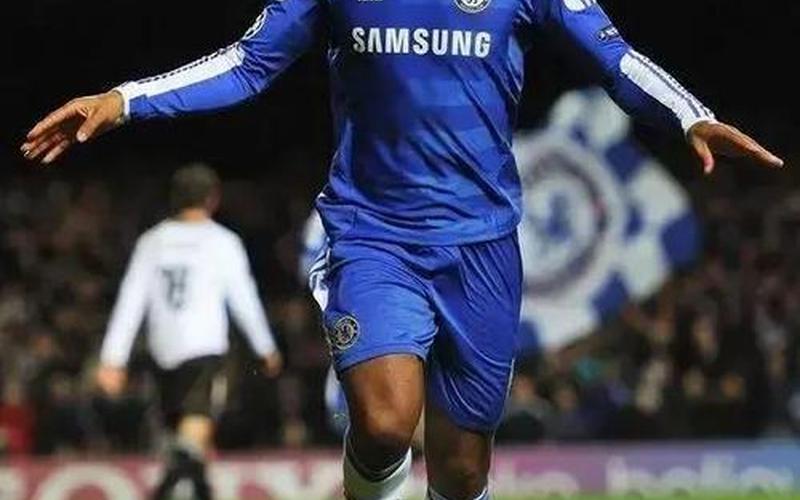  pes2010大师联赛(pes2010大师联赛把布冯注册成前锋当守门员)