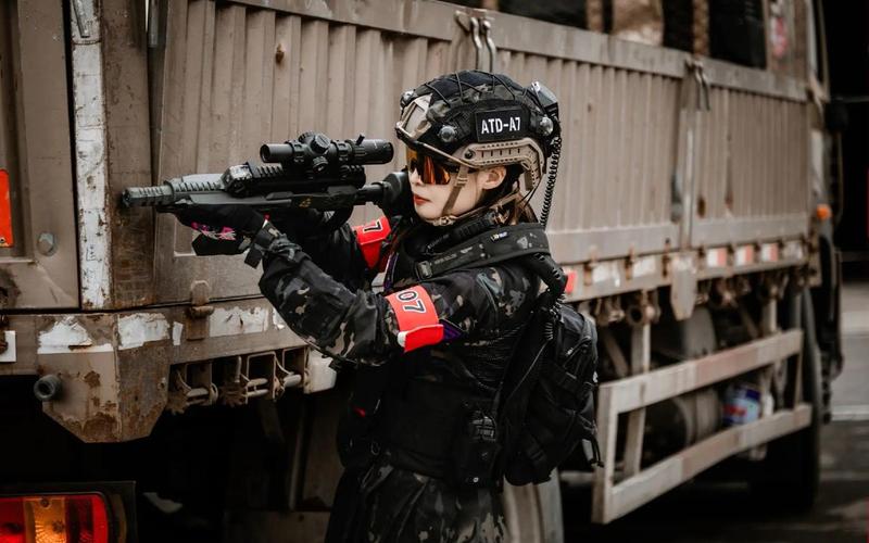  黑鹰坠落攻略(黑鹰坠落攻略秘籍视频)