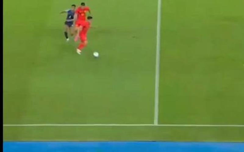  克鲁伊夫转身(克鲁伊夫转身和马赛回旋哪个厉害)