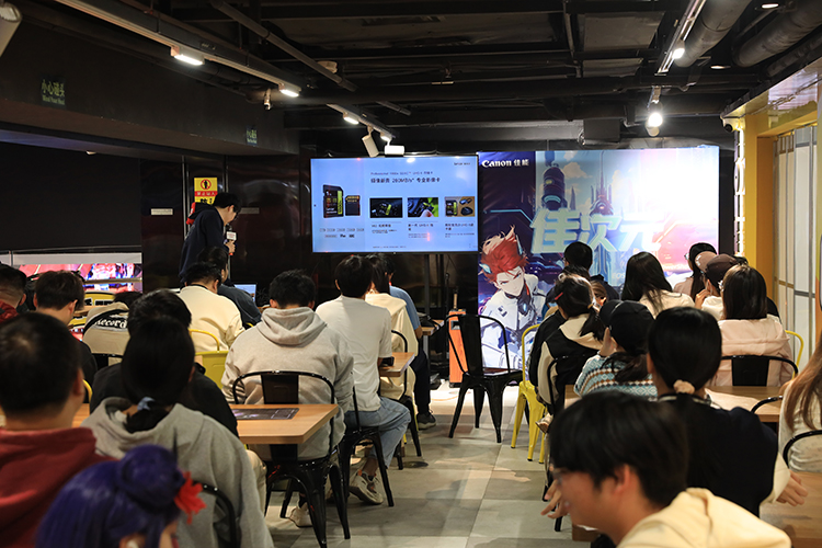 好马配好鞍 雷克沙存储卡助力“佳次元”路展-第4张图片-科技快讯