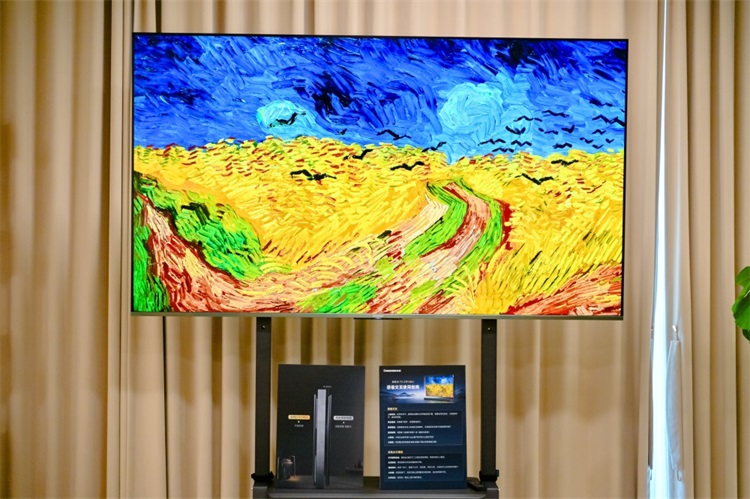 两万内顶配壁画电视长什么样？品鉴长虹AI TV U7H Mini-第1张图片-科技快讯