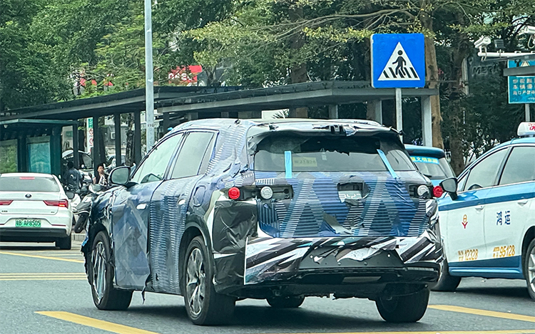 比亚迪全新伪装车谍照曝光：定位中型SUV，或为唐L-第3张图片-科技快讯