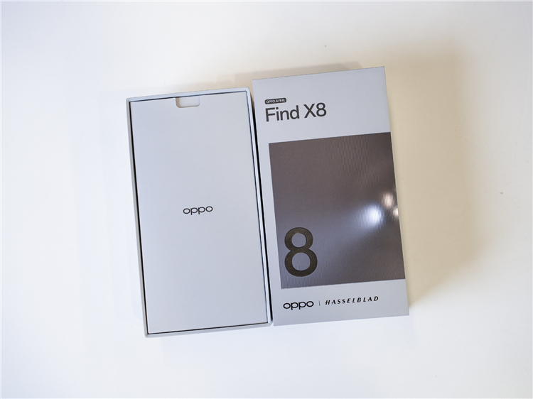 对标苹果？OPPO Find X8 Pro配备拍照按键，只为启动抓拍-第1张图片-科技快讯