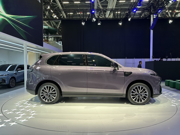 年轻人的之一台SUV？零跑B10正式亮相-第3张图片-科技快讯