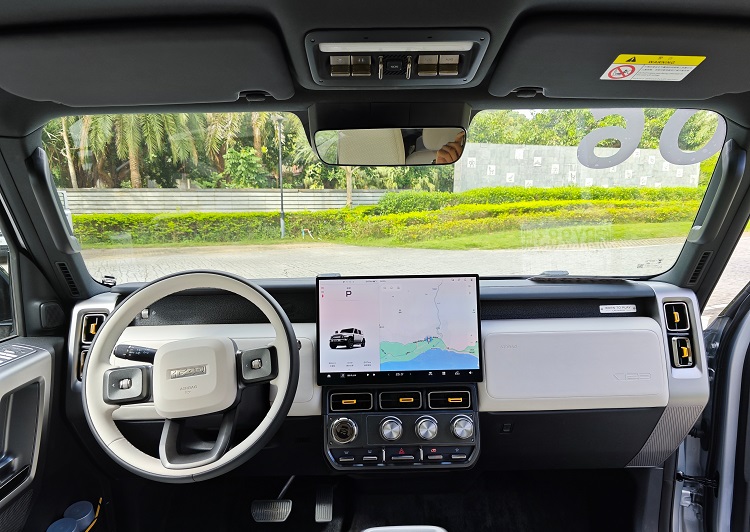 年轻人的之一台“方盒子”？iCAR V23上市，更低9.98万起-第3张图片-科技快讯