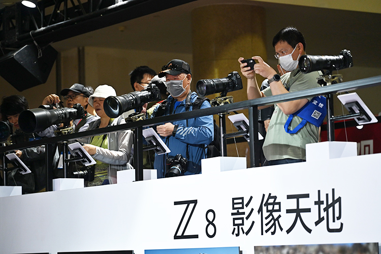 202 *** &amp;E | 尼康Z8全画幅微单新机亮相，全面拥抱Z系统-第3张图片-科技快讯