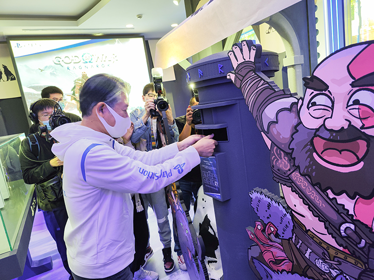 索尼互动娱乐推出《父子驿站》纪念折邮 PlayStation漫游局增进家人情感沟通-第4张图片-科技快讯